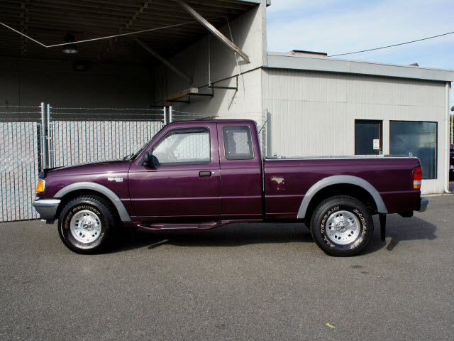 4 Drive ford ranger wheel