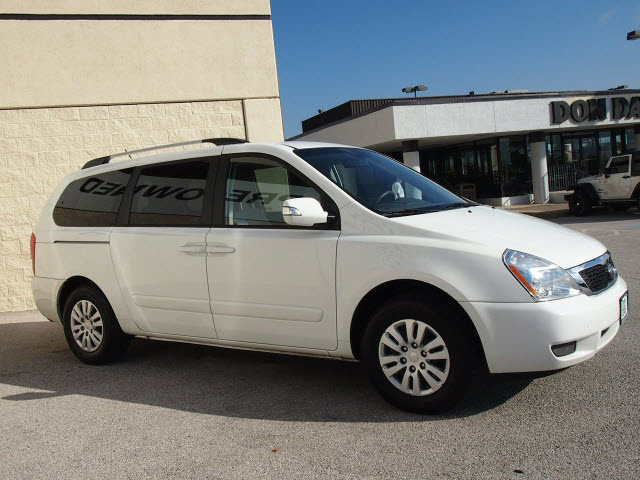 kia van 2012